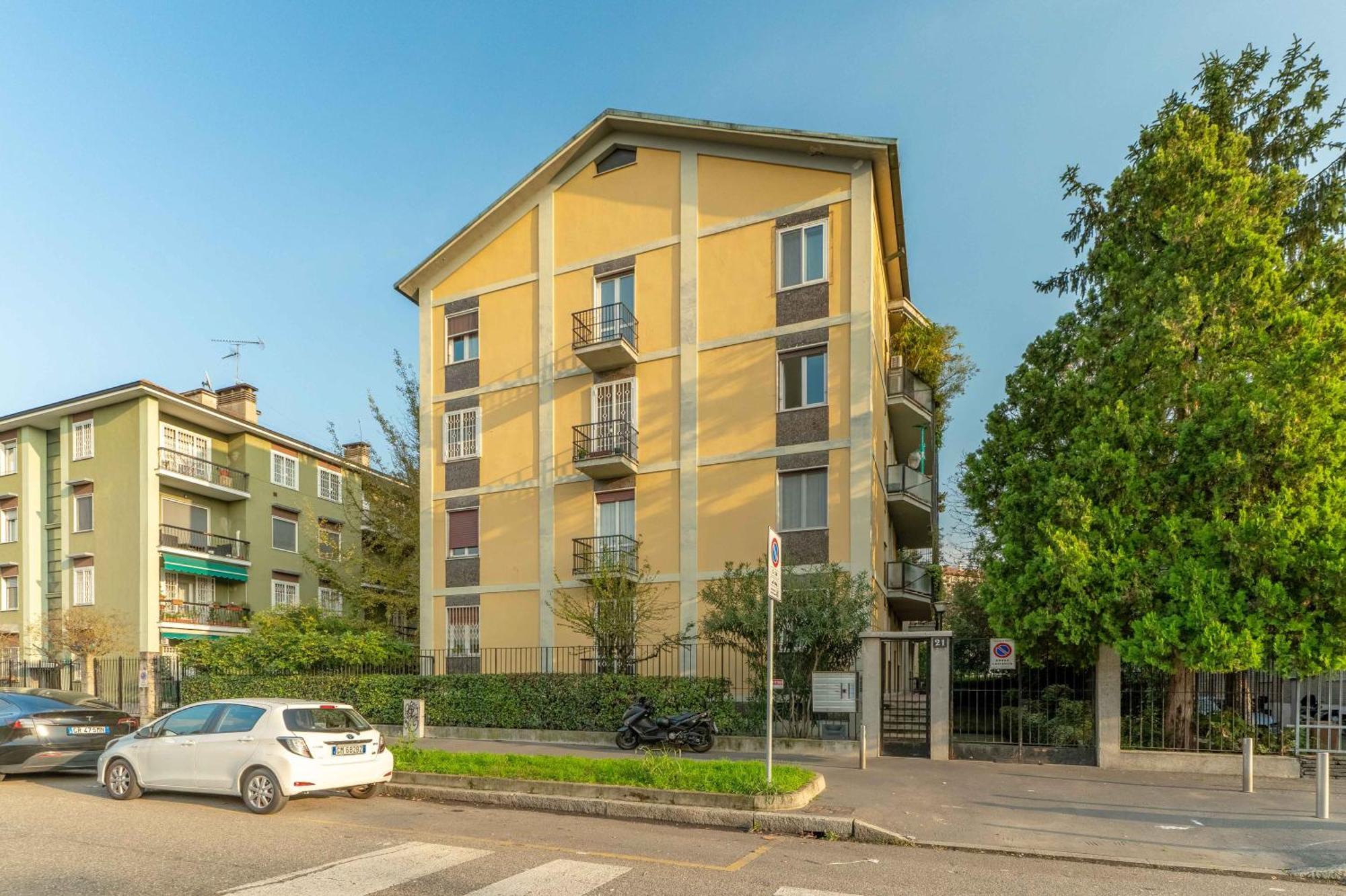 דירות מילאנו Gavirate House M1-M5 Lotto San Siro Wi-Fi Super Veloce מראה חיצוני תמונה